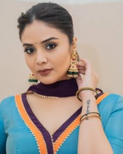 sreemukhi 3