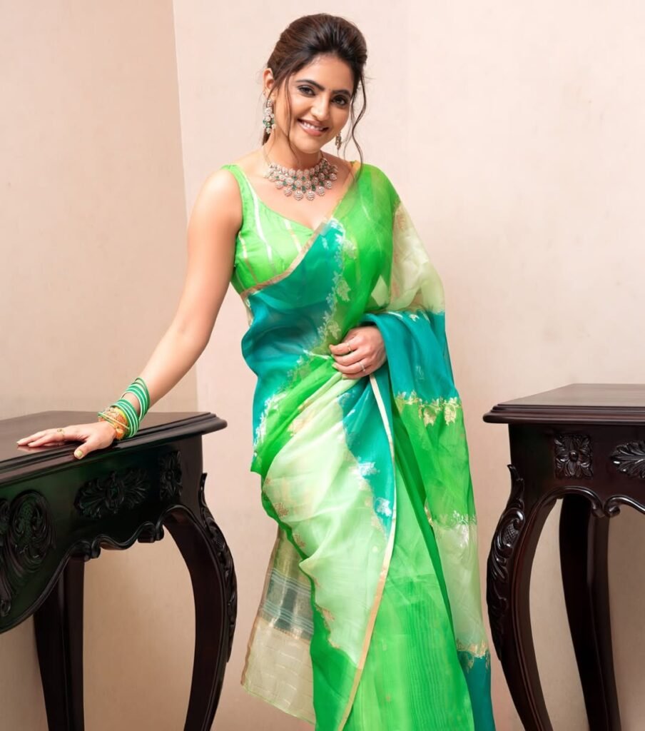 https://talkiesplus.com/atulya-latest-photos-in-saree/