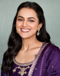 Shraddha Srinath 1