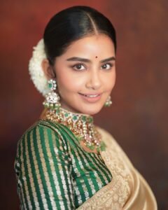 Anupama Parameswaran Saree 1
