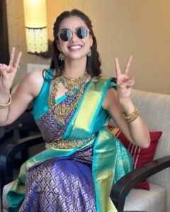 Meenakshi Chaudhary Blue Saree 1