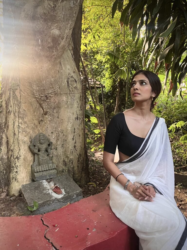 Malavika Mohanan’s Kerala Diaries – A Stunning Blend of Serenity and Style