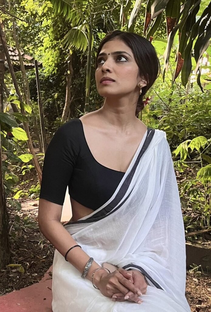 Malavika Mohanan’s Kerala Diaries – A Stunning Blend of Serenity and Style