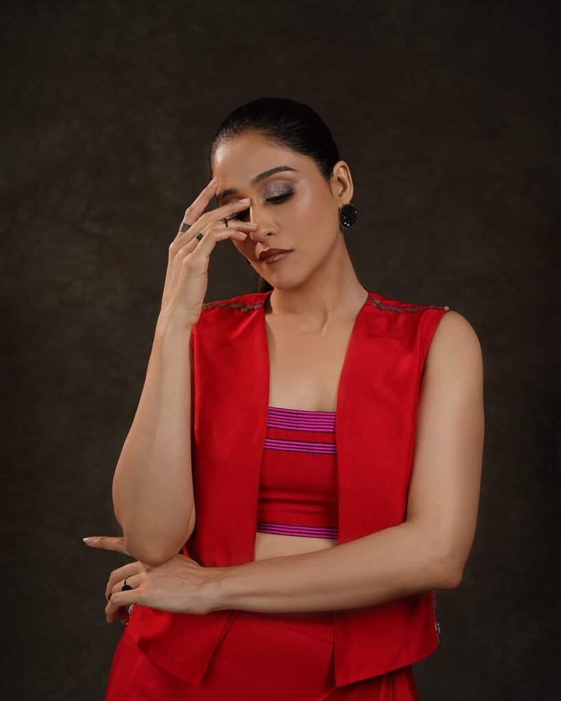 Regina Cassandra Stuns in Red Dress – A Bold and Elegant Look
